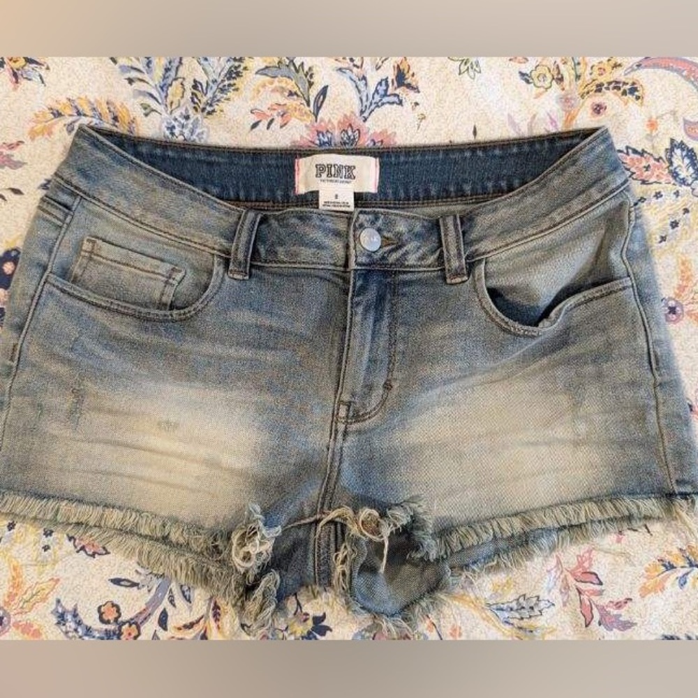 Size 8 PINK stretch Jean Shorts